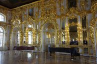 Inside the Catherine Palacew reception hall